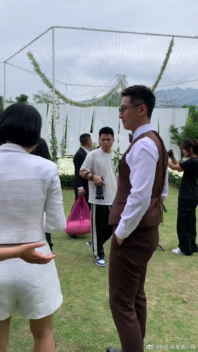 伴郎搞笑真实版下载苹果版恶搞结婚图片搞笑软件有哪些-第2张图片-太平洋在线下载